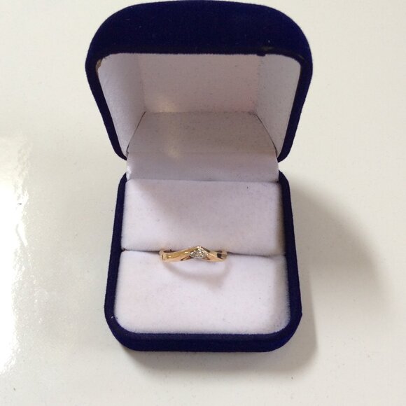 NWT STUNNING 14k GOLD & DIAMOND RING MSRP $400 - Picture 6 of 6